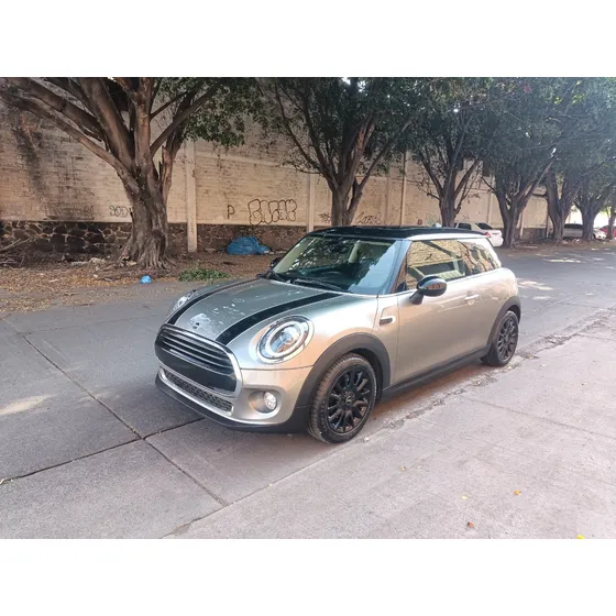 Mini Cooper 1.5 Chili At