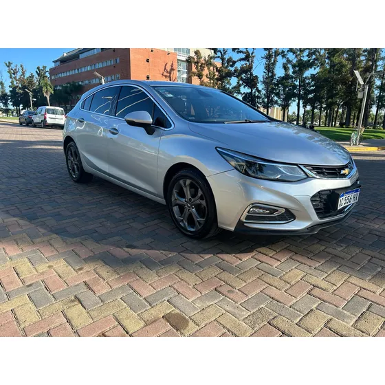 Chevrolet Cruze 1.4 Ltz At Hatchback