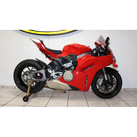 Panigale V4