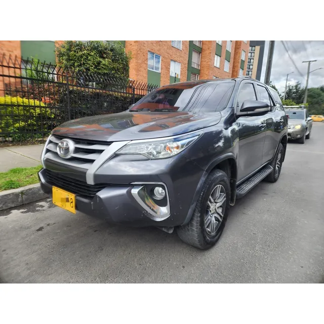 Toyota Fortuner 2.7l
