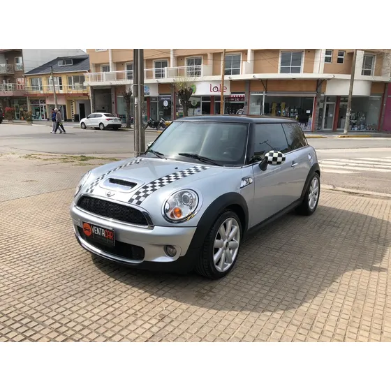 Mini Cooper 1.6 Pepper