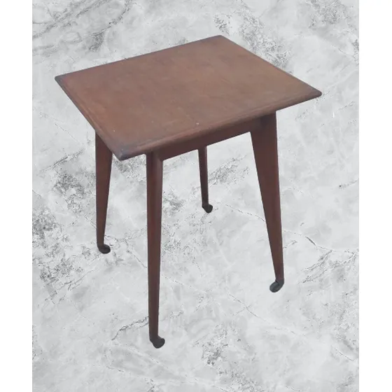 Mesa De Tv Vintage De Madera En Ballester Marrón