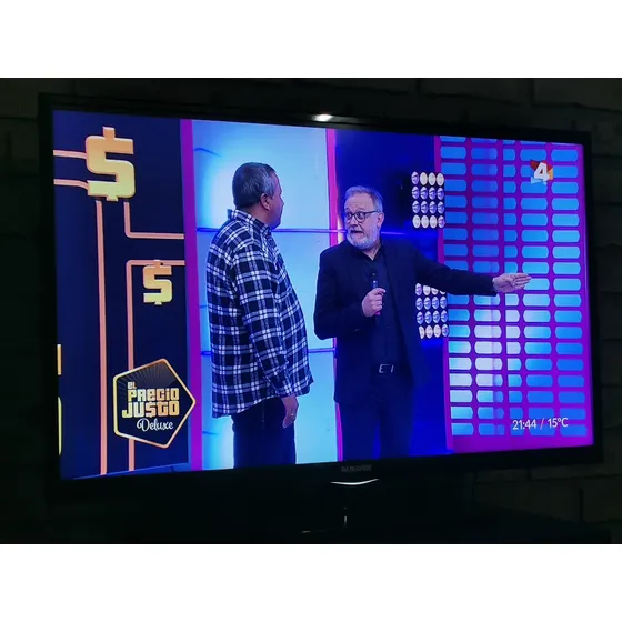 Smart Tv Panavox 40 Usado Con Defecto