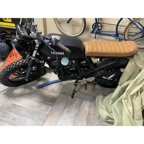 Fz16 Custom Estilo Cafe Racer