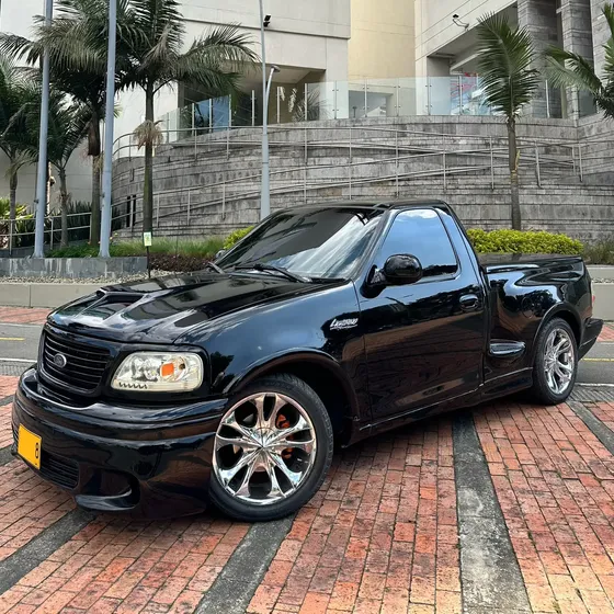 Ford F-150 2004 5.4 Lariat