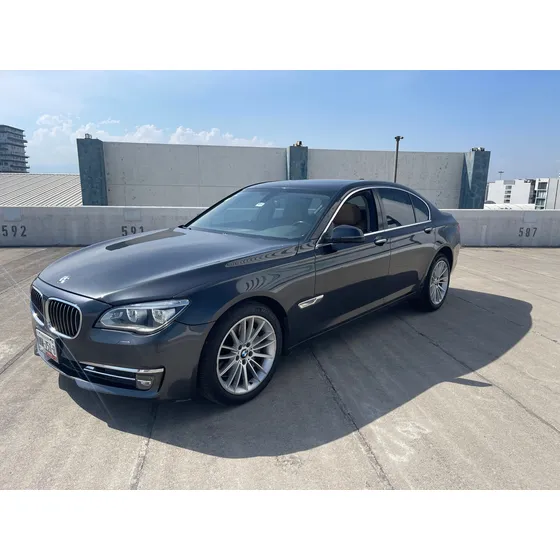 Bmw Serie 7 3.0 740ia Excellence At