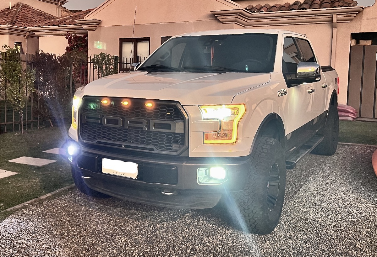 Ford F-150 5.0 Double Cab Lariat Luxury 4wd