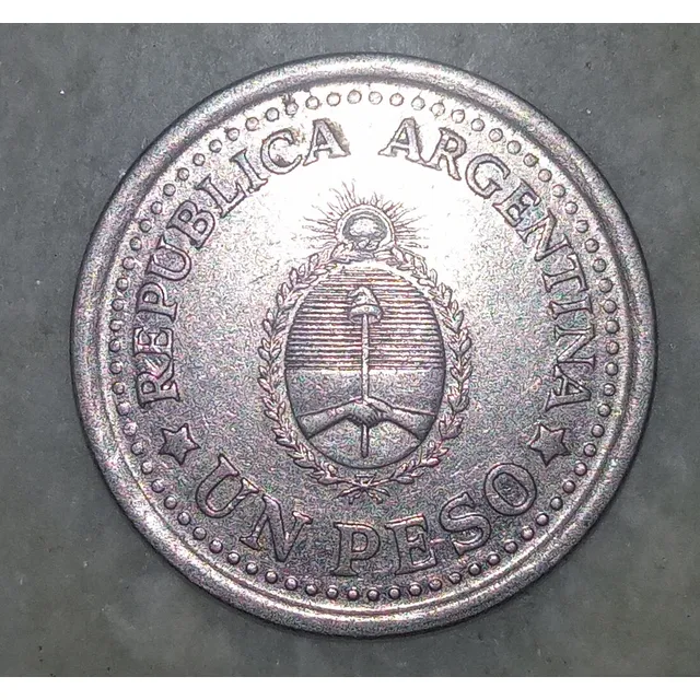 Argentina  1 Peso  1960 Km# 58 (1)