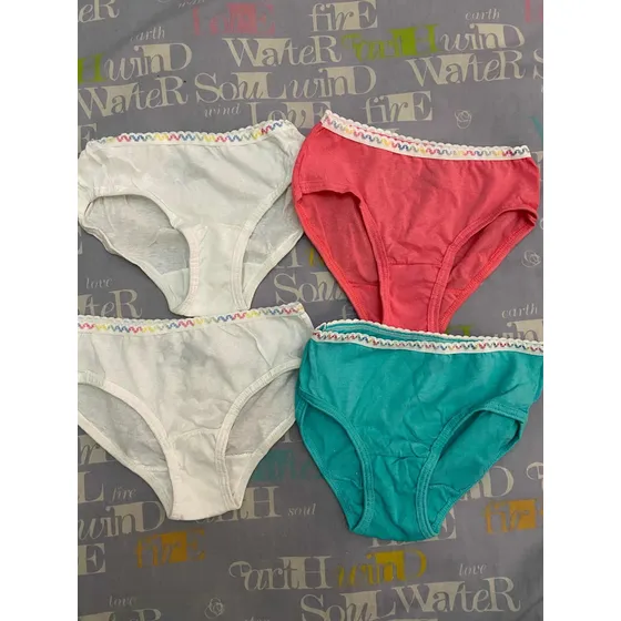 Pantis Niña Talla 6. Fruit Of The Loom Nuevas