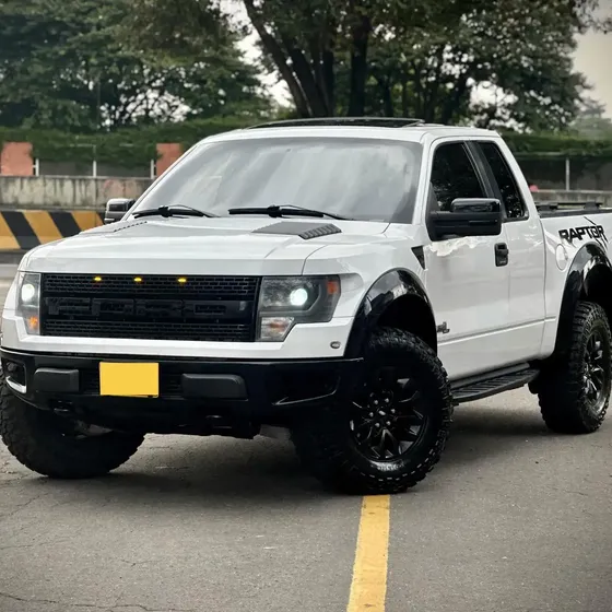 Ford F-150 Raptor 2014 Svt