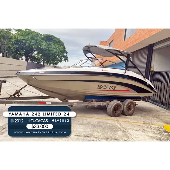 Lancha Yamaha 242 Limited 24 Lv3062