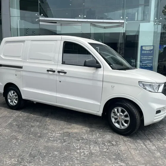 Chevrolet Tornado 2024 1.5 Van Cargo Ls Mt