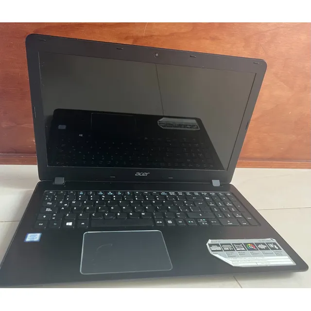 Computadora Acer Intel Core 7, 16gb