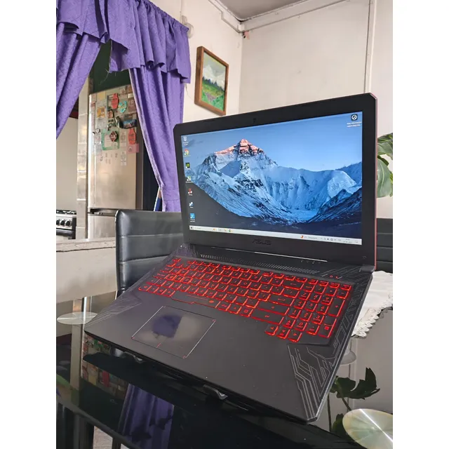 Asus Tuf Nvidia 1050 4gb, 16gb De Ram, I5, 256 Ssd M2 Rapido Negro