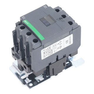 Contactor De Corriente Alterna Industrial De Bajo Voltaje El Contactor De Corriente Alterna Industrial De Bajo Voltaje El