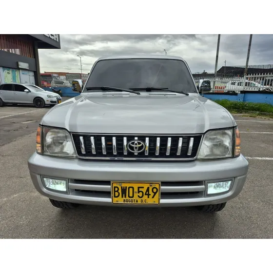 Toyota Prado 2.7 Sumo