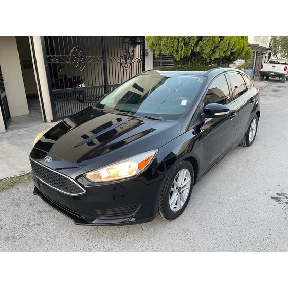 Ford Focus 2.0 Se Hatchback Mt