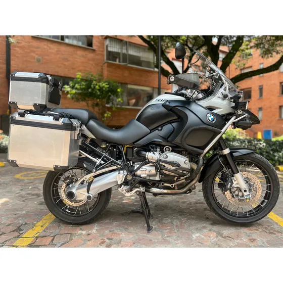 Bmw R1200 Gs Adventure Modelo 2008 Color Magnesio