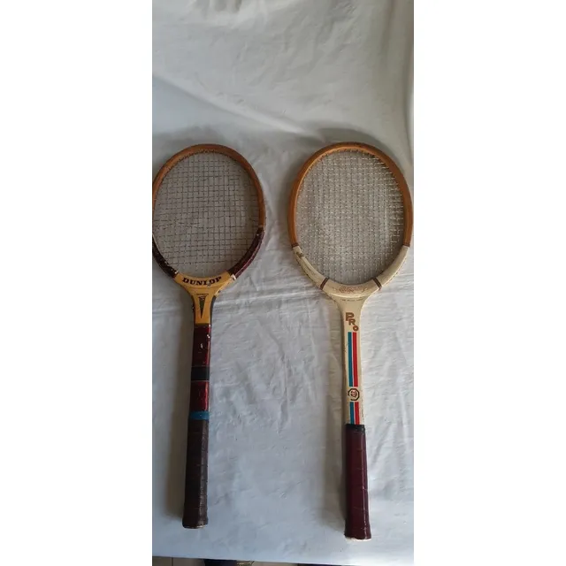 Raquetas De Tenis Usadas Una Es Pro  M4 1/2  La Otra Dunlop 