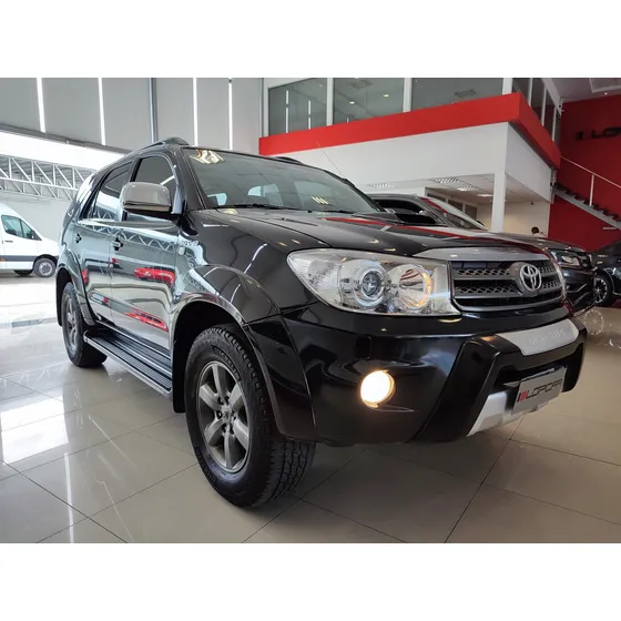Toyota Hilux Sw4 3.0 Srv Cuero I 171cv 4x4 4at