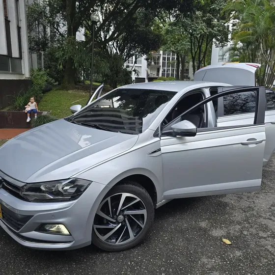 Volkswagen Virtus 2022 1.6 Highline