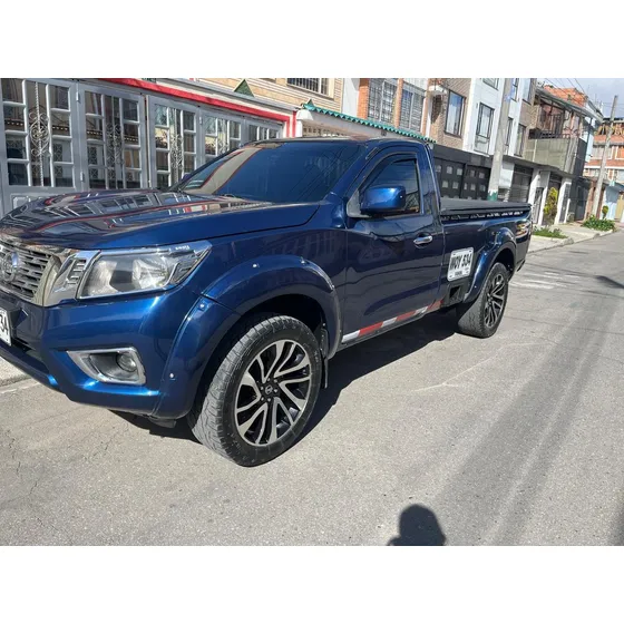 Nissan Np300 Frontier 2.5l