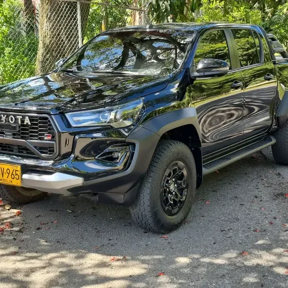 Toyota Hilux 2025 2.8 Gazoo Racing Gr Diésel At. 4x4