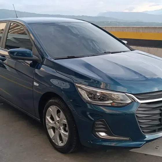 Chevrolet Onix 2022 1.0t Premier Hatch At