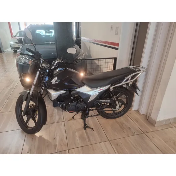 La Gaucha, 150 Inyección. Solamente 3.100 Kms. Titular.
