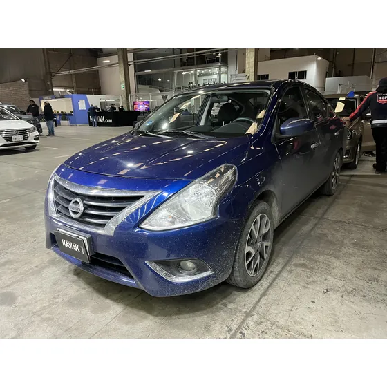 Nissan Versa 1.6 Advance