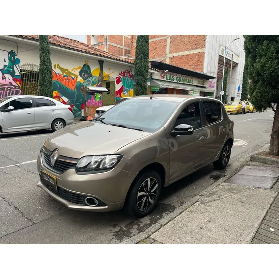 Renault Sandero 1.6 Exclusive