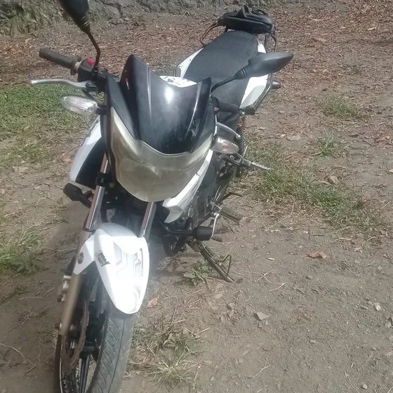 Tvs Apache Rtr 180
