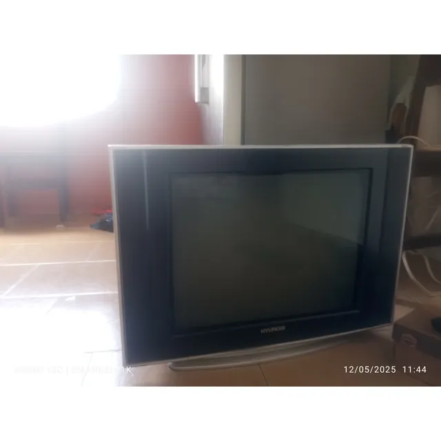 Tv Hyundai Antiguo Usado En Perfectas Condiciones