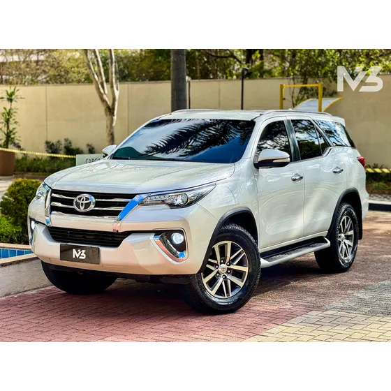Toyota Sw4 2.8 Tdi Srx 5l 4x4 Aut. 5p