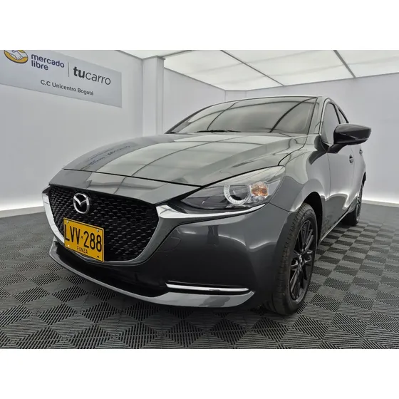 Mazda Touring Edición Carbón Edition 1.5