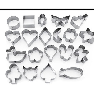 Jogo Cortador Petit Four ( Inox ) Com 20pç Jogo Cortador Petit Four ( Inox ) Com 20pç