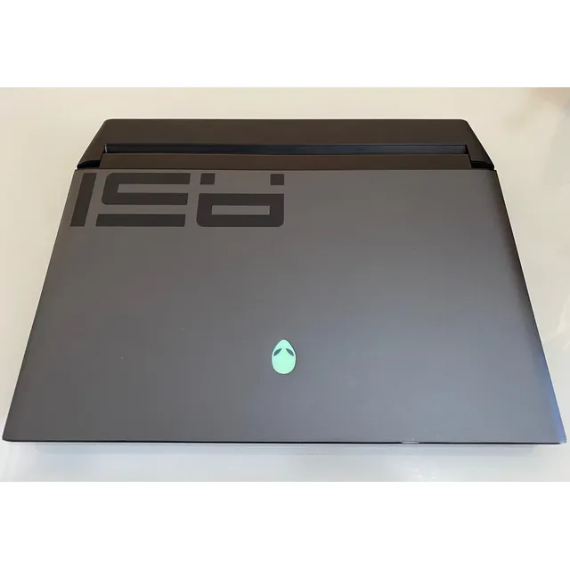 Alienware Area 51m R2. 48gb Ram Rtx 2070 1tb Hdd 750 Ssd