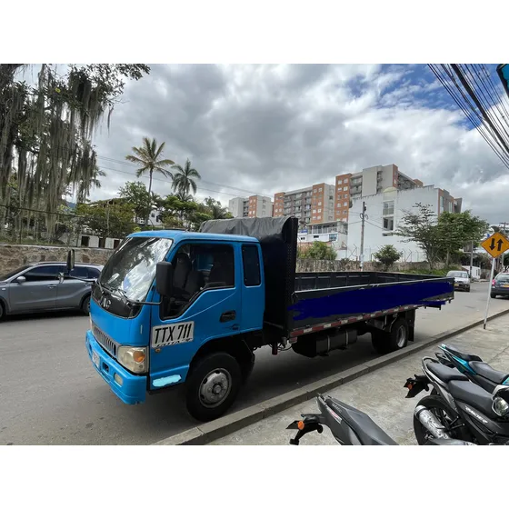 Jac Hfc 1083 Modelo 2013 Planchón Ferretero