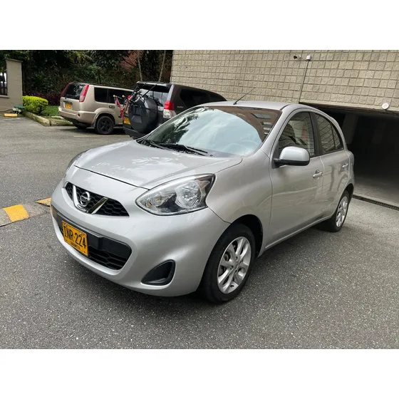 Nissan March 1.6 Sense At