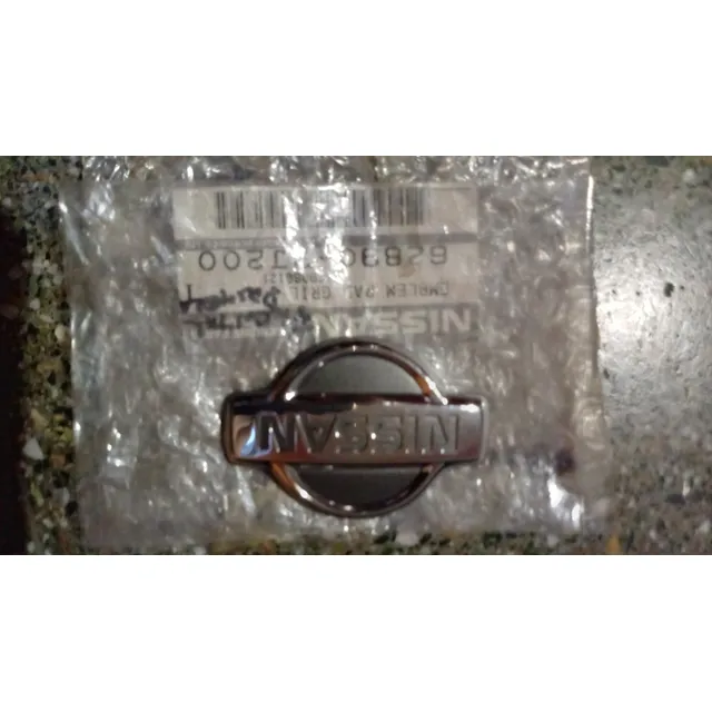 Emblema Frontal Original Nissan Primera / 62890-3j200