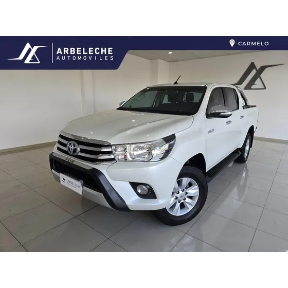 Toyota Hilux Srv 4x4