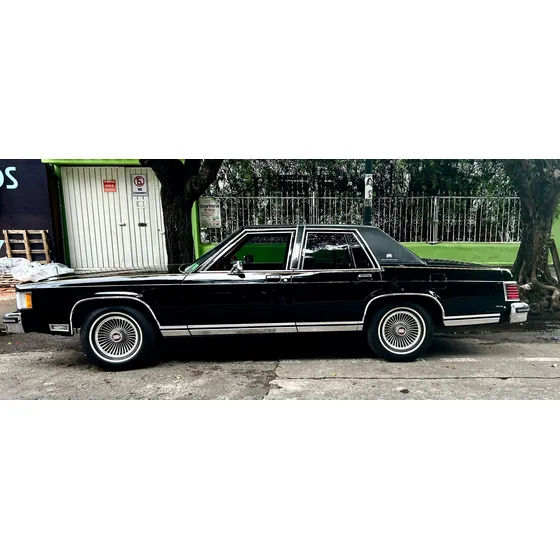 Grand Marquis 84 Sedan 4 P Excelente Estado  Nacional  8 Cil