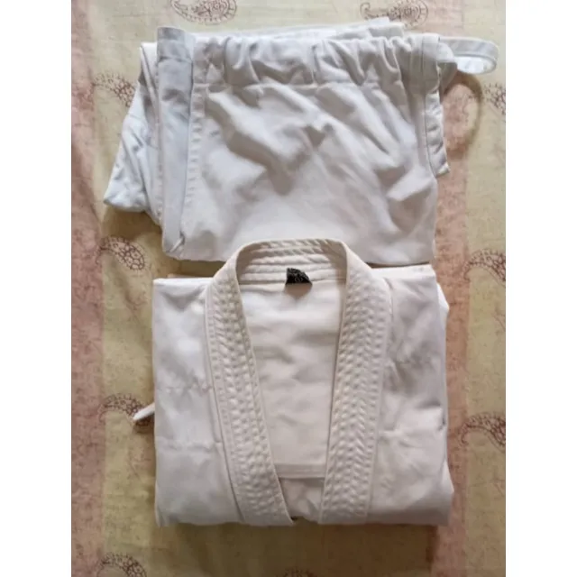 Karategui Pesado Blanco Talla3  86 Cm Usado