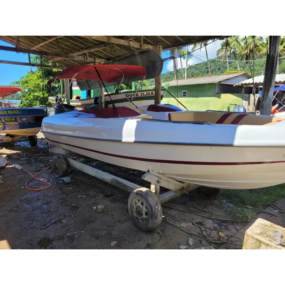 Lancha Real Eagle 19 Pés Com Motor 4 Tempos