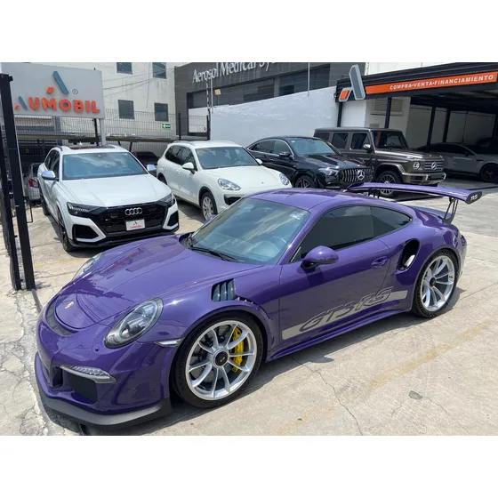 Porsche 911 Gt3 Rs Coupe At