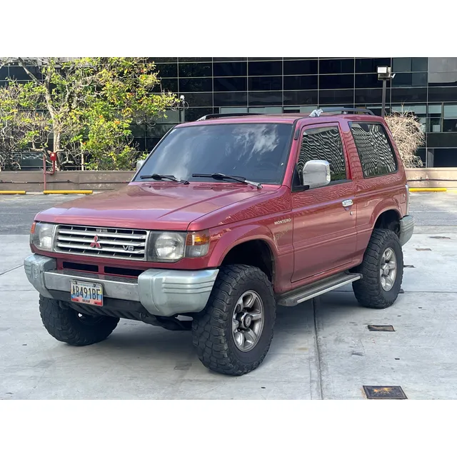 Mitsubishi Montero Dakar