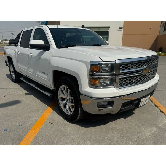 Chevrolet Silverado 1500 4x2 Doble Cab V8 5.3l.
