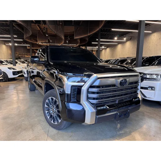 Toyota Tundra Américano