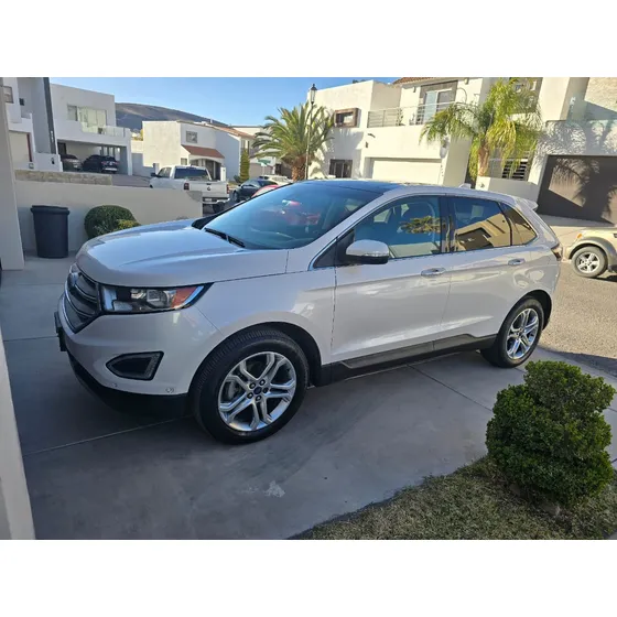 Ford Edge 3.5 Titanium At