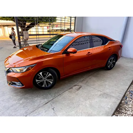 Nissan Sentra 2.0 Advance Cvt